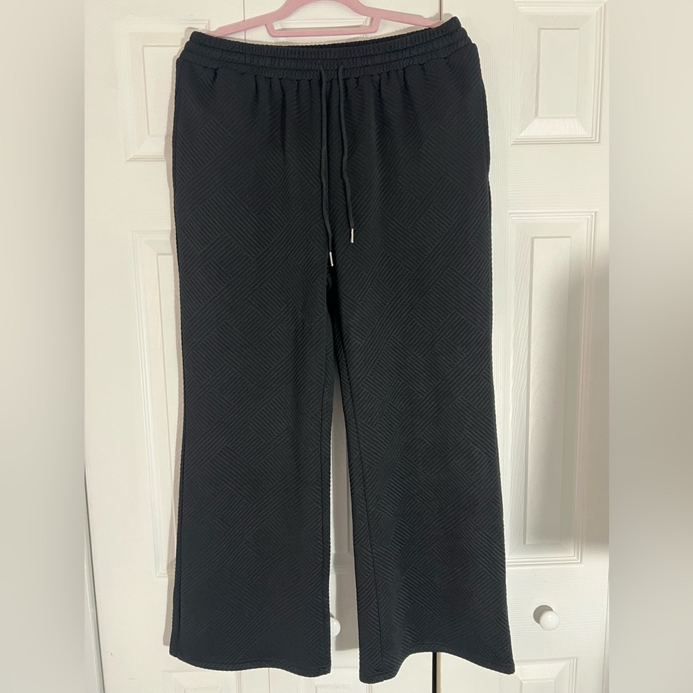 Black Textured Drawstring Pants